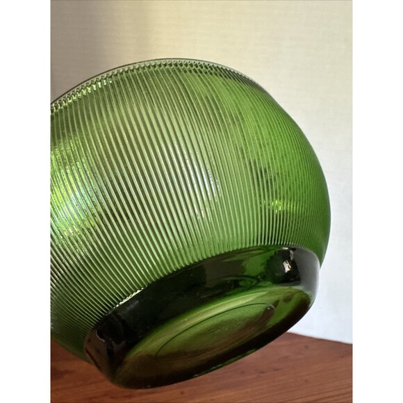 Vintage Green Depression Glass, Fine Ribbed Bowl 4 7/8” Diameter - Picture 5 of 8